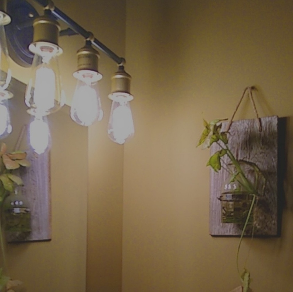 Meet your Posher, Hajer